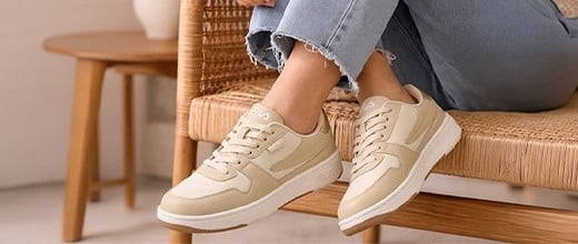 What Are Canvas Shoes? Types, Benefits & Styling Guide | Mochi Shoes